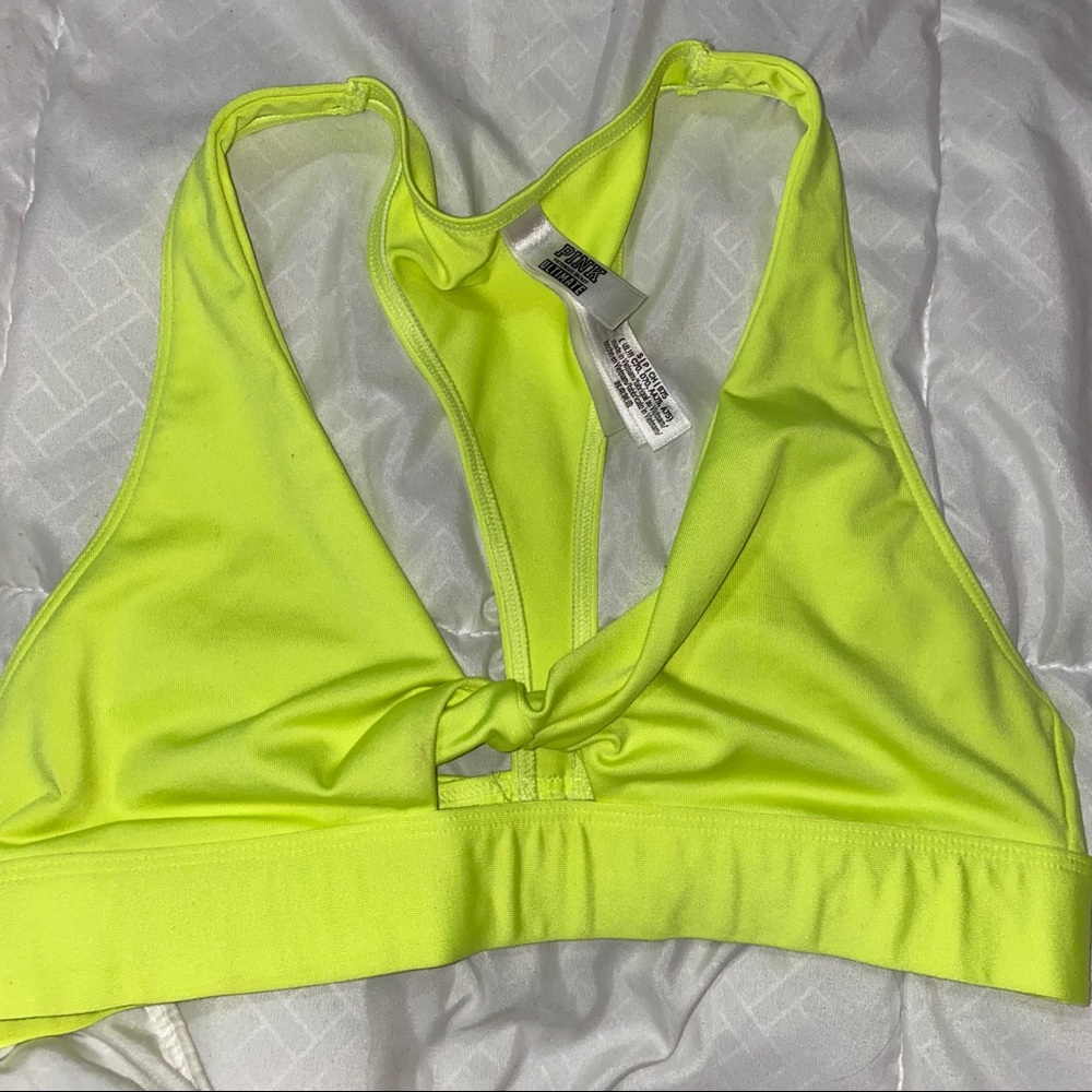 PINK ultimate sports bra